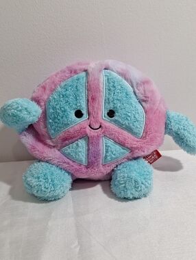 Peace Sign Plush Bum Bumz